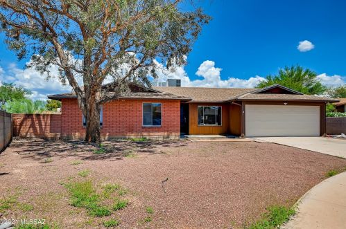 9115 10th St, Tucson, AZ 85710-3012