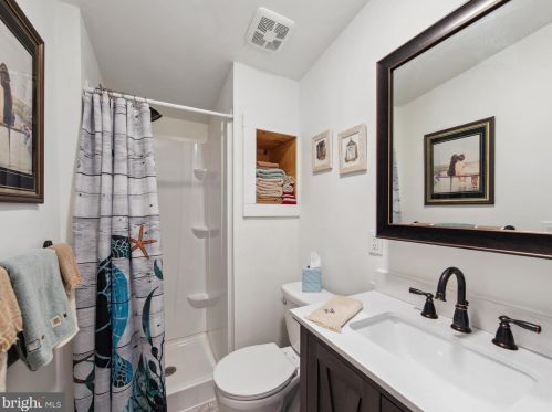 32878 Holly Pne Dr, Lewes DE 19958-4446 exterior