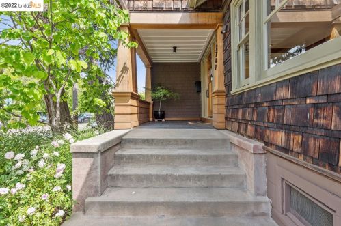 2747 Fulton St, Berkeley CA 94705-1031 exterior