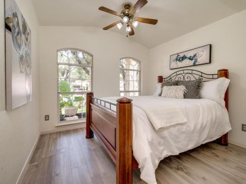 12832 Council Blf Dr, Austin TX exterior