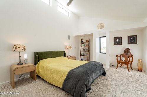 5221 1st Ave, Tucson AZ  85718-4701 exterior