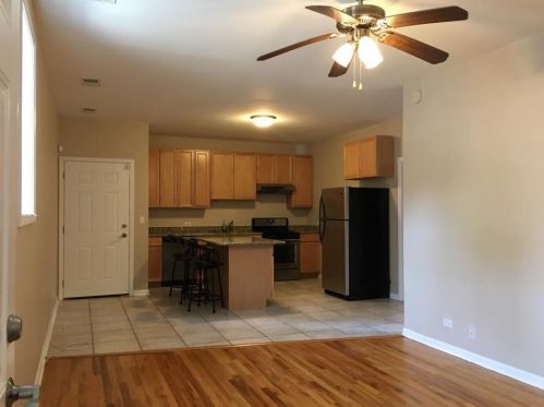 3701 Lowe Ave, Chicago, IL 60609-1774