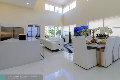 6628 25th Ct, Boca Raton FL  33496-2016 exterior