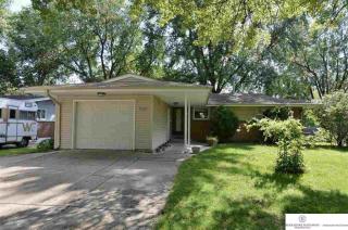 8465 Grand Ave, Omaha, NE 68134-3107