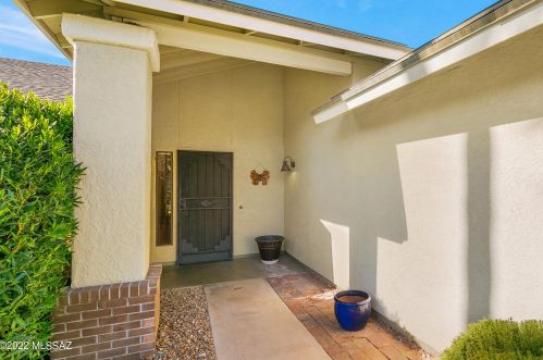 1432 Canyon Shadows Ln, Tucson, AZ 85737-7711