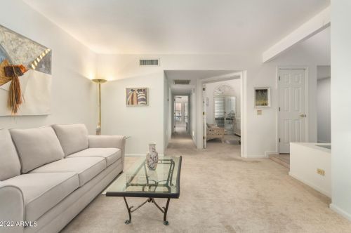 9418 51st St, Phoenix AZ 85044-2313 exterior