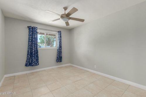 597 Vine St, Chandler AZ 85225-6915 exterior