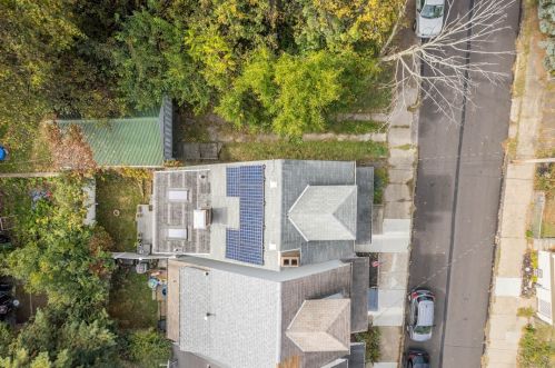 2408 Patterson St, Pittsburgh PA 15203-2723 exterior