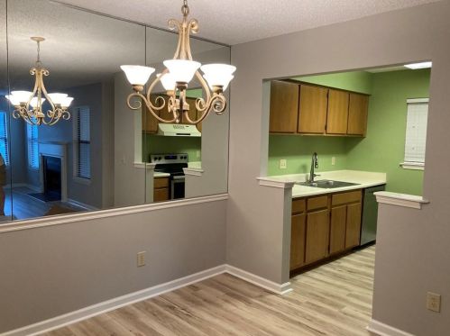 2101 Huntingdon Chase, Atlanta GA  30350-4962 exterior