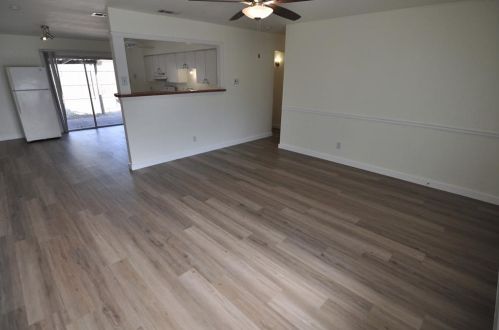 2401 Aldford Dr, Austin TX  78745-4819 exterior