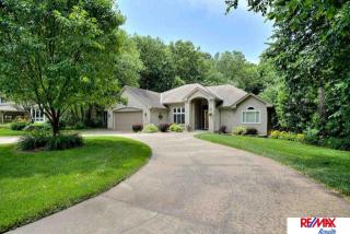 9030 Timberline Dr, Omaha, NE 68152-1742