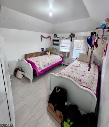 267 7th St, Paterson NJ 07508-2030 exterior