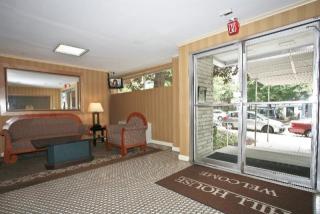 110 D St, Washington DC  20003-1821 exterior