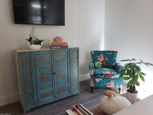 7956 Cordoba Pl, Naples FL 34113-8747 exterior