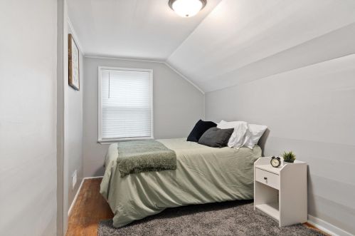 2708 69th St, Milwaukee WI  53219-2905 exterior