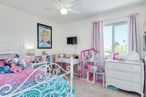 13229 40 St, Phoenix AZ 85018-1601 exterior