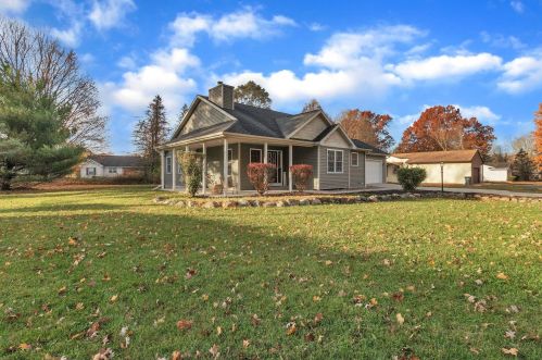 3732 E Ave, Kalamazoo, MI 49004-9609