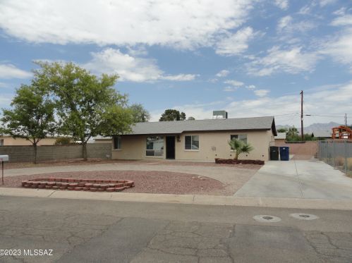 5631 Calle Aurora, Tucson, AZ 85711-6616