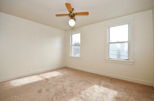 452 Norton St, Pittsburgh PA 15211-1855 exterior