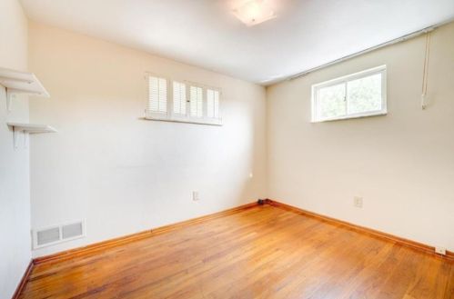 522 Barbara Dr, Pittsburgh PA  15227-4404 exterior