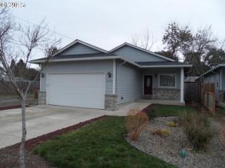 1273 Hughes St, Eugene OR  97402-1976 exterior