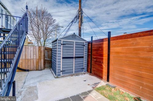 401 Delafield Pl, Washington DC  20011-6112 exterior