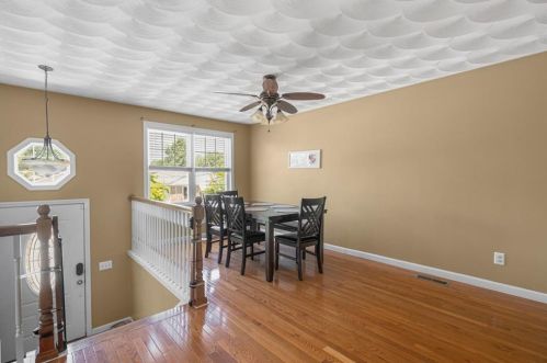 12 Marconi St, Providence, RI 02904-3901