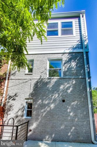 3117 Minnesota Ave, Washington DC  20019-1132 exterior