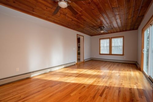 119 Highland Ave, West Springfield MA 01089-1017 exterior