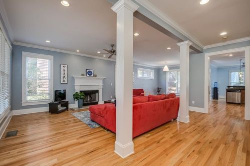 1625 Flat Shoals Rd, Atlanta GA  30349-6151 exterior