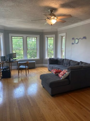 2155 Spaulding Ave, Chicago IL  60647-4898 exterior