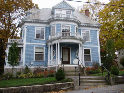 84 Sumner St, Newton, MA 02459-1958