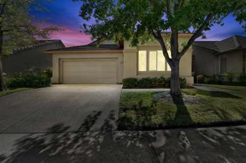 1161 Grey Fox Ct, Folsom, CA 95630-7657