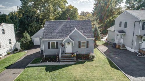 48 Coldevin Rd, Clark NJ  07066-1237 exterior