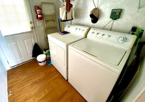 84 Celebration Cir, Chicopee MA 01020-2881 exterior