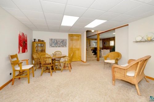 4824 Wyoming St, Duluth MN 55804-1242 exterior