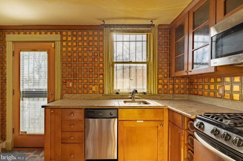 1609 Massachusetts Ave, Washington DC 20003-1649 exterior