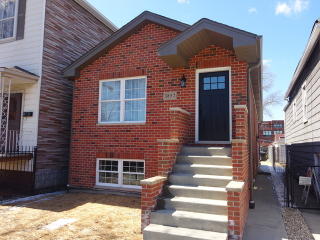 3852 Washtenaw Ave, Chicago IL  60632-1638 exterior