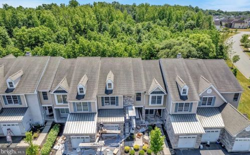 6 Caleb Ln, Princeton NJ 08540-6138 exterior