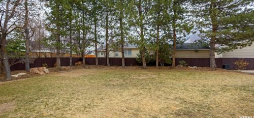 1925 Foxmoor Cir, Sandy UT 84092-5265 exterior