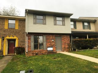 2319 Cheshire Dr, Birmingham AL  35235-3322 exterior