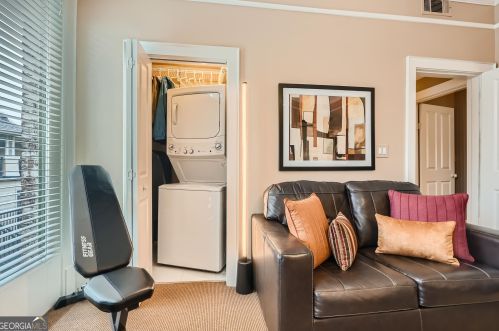 124 Lafayette Dr, Atlanta GA 30309-3345 exterior