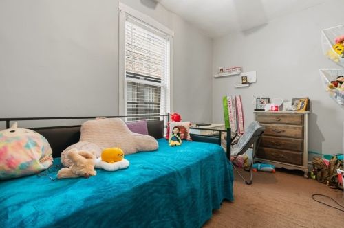 5212 Montrose Ave, Chicago IL 60706-7161 exterior