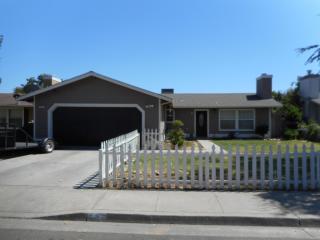 632 Flora Way, Waterford, CA 95386-9777