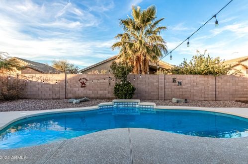 2962 Indian Wl Pl, Chandler AZ 85249-4918 exterior