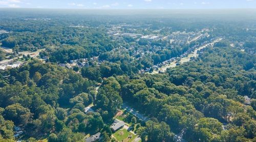 3325 Mcclure Bridge Rd, Duluth GA 30096-3224 exterior