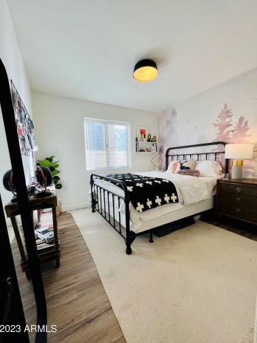 9417 51st St, Phoenix AZ 85044-2334 exterior