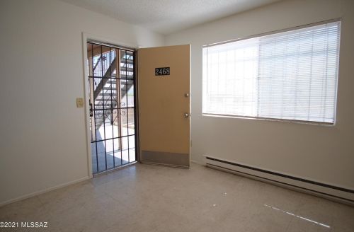 2468 Balboa Ave, Tucson AZ  85705-4407 exterior