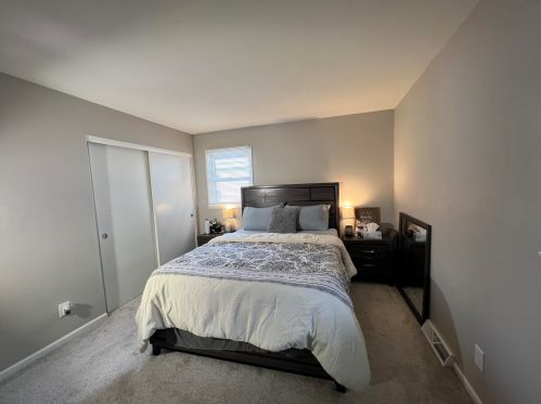 6754 51st St, Milwaukee WI  53223-6037 exterior