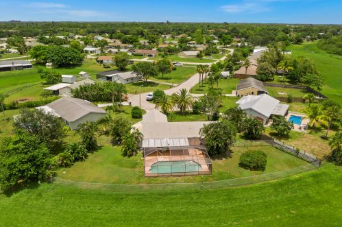 1802 Wexford Ct, Fort Pierce, FL 34952-7619